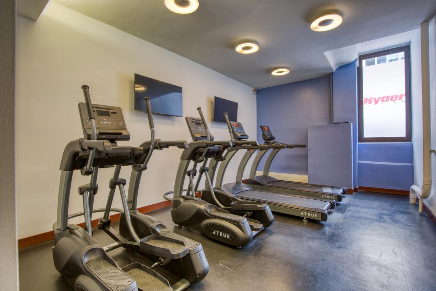 Midtown E 1br W Wd Doorman Nr Park Nyc-534 * New York